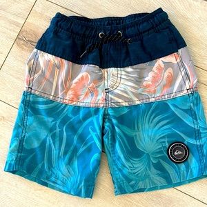 Boys Quicksilver board shorts size 3